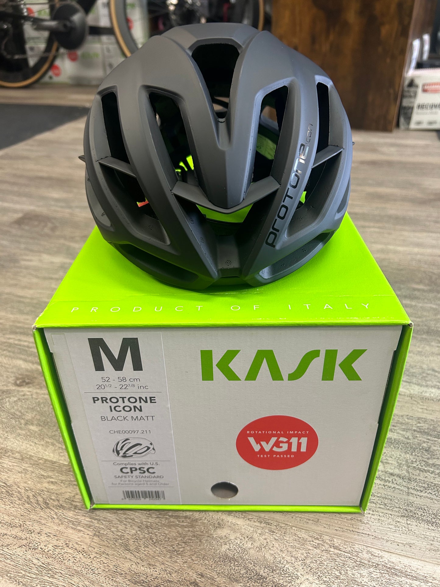 Kask protone icon Black M