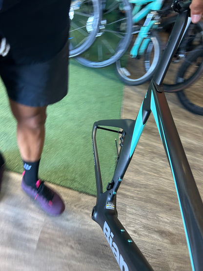 Bianchi Oltre RC 53 cm